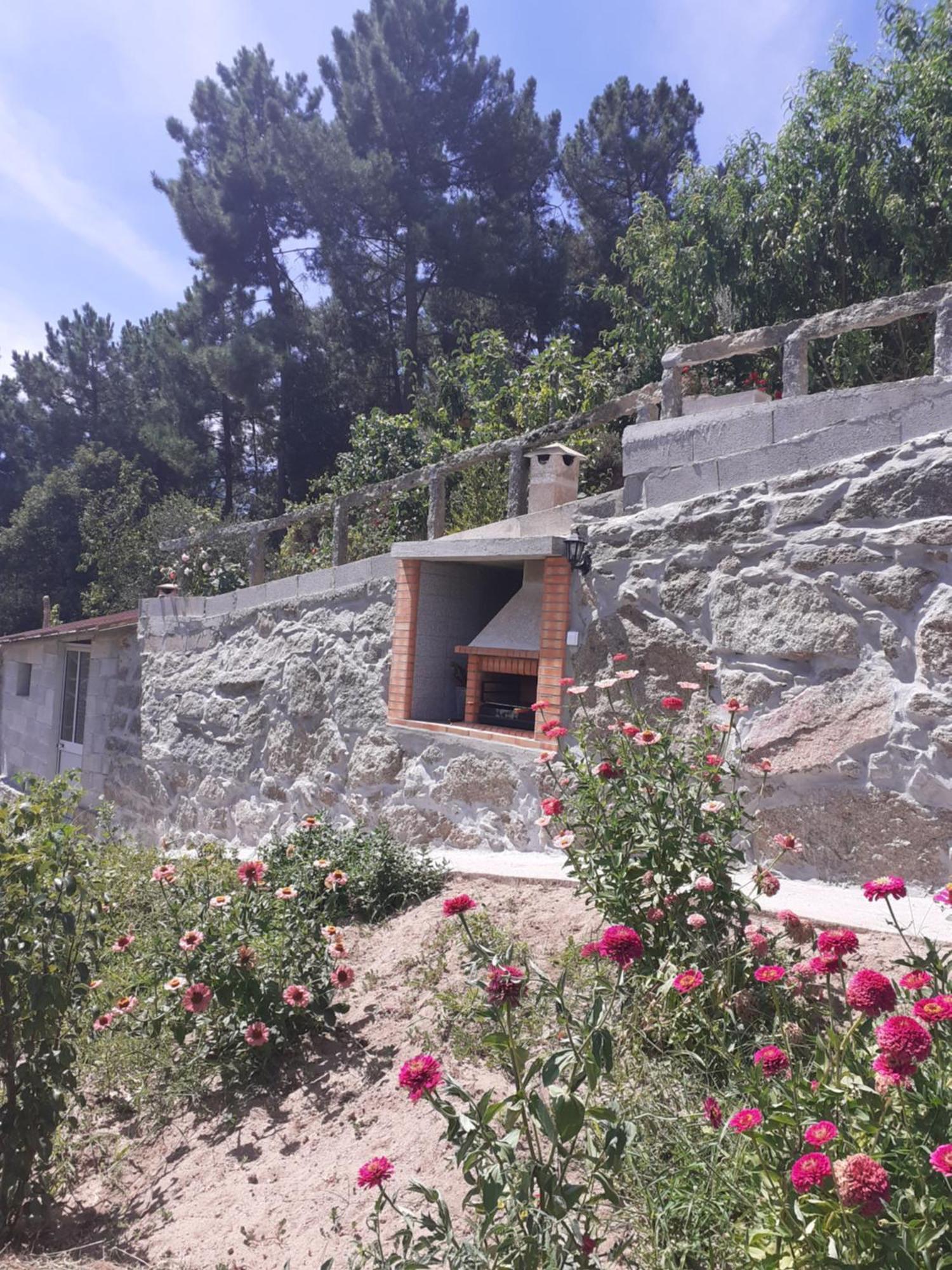 Casa Leiras Holiday home Loivos da Ribeira